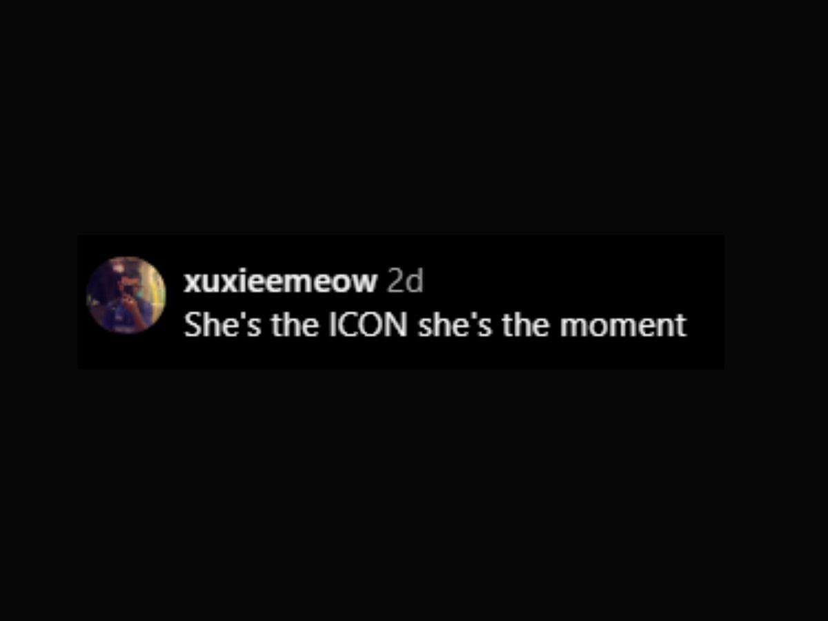 @xuxieemeow commented on Aespa Ningning at the Versace show, "She is the Icon, She is the moment" ( Image via @Vkorea/ Instagram)